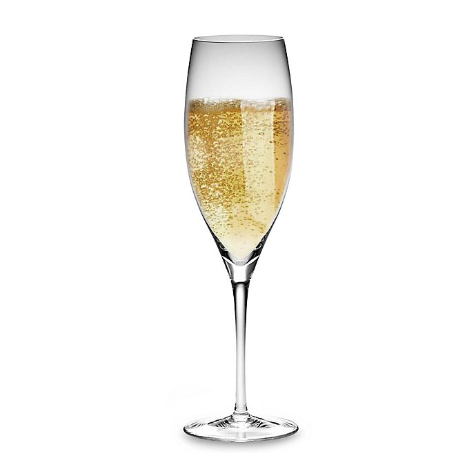 Optimally Shaped Glass For A Sparkling Wine