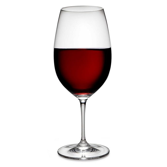 optimal shape for a medium-bodied red wine